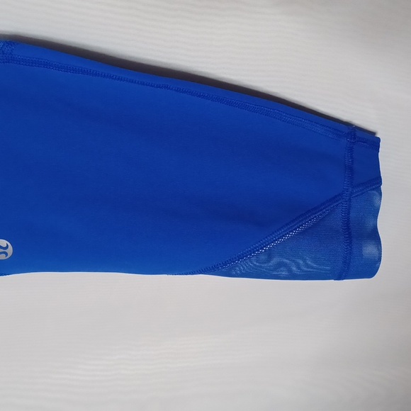 Lululemon Athletica Women's Zipper Front Leggings with Mesh Trim. Size 6 - Picture 13 of 15